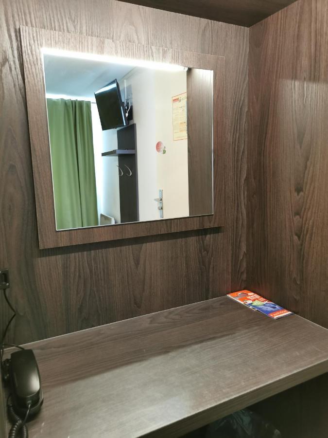 Fasthotel Paris Ouest Bouafle Luaran gambar